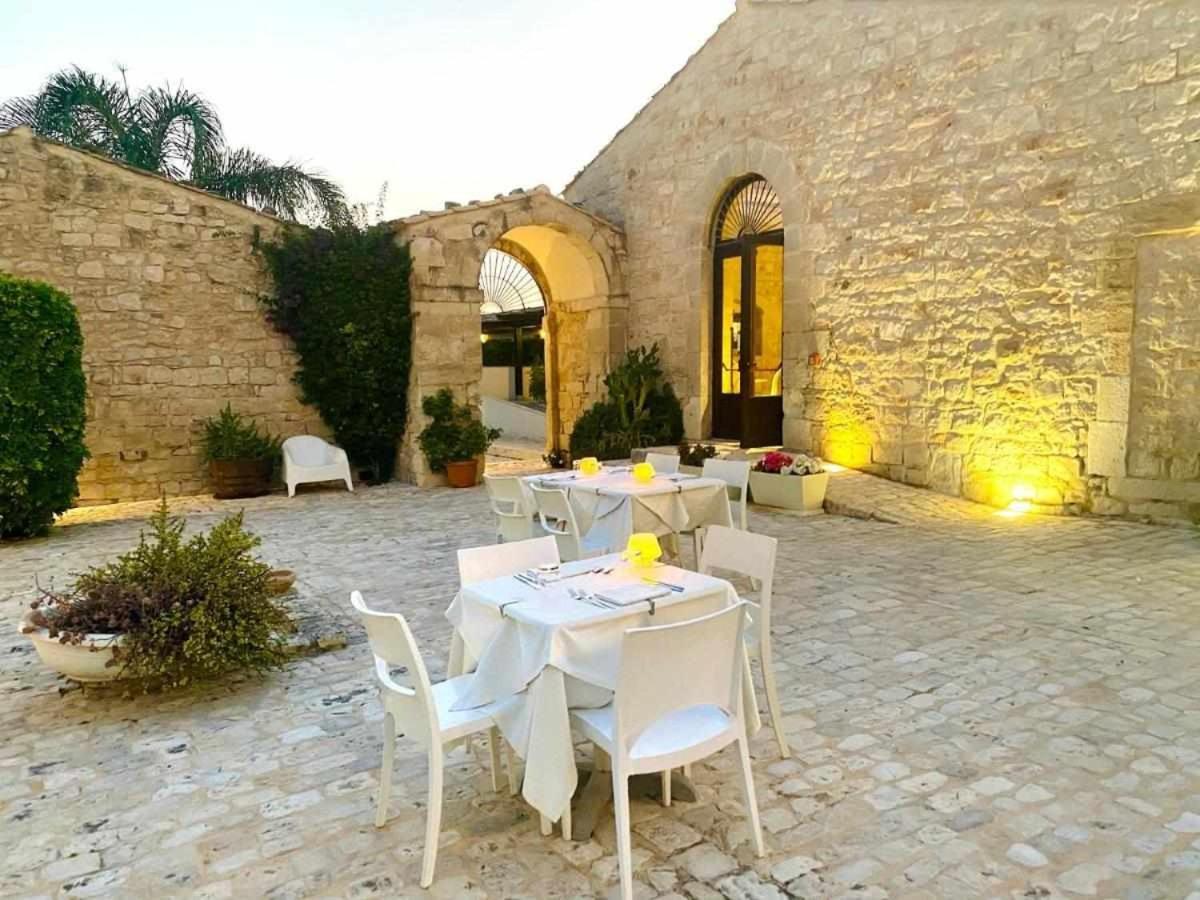 Torre Dantona Country Suites Pozzallo Kültér fotó