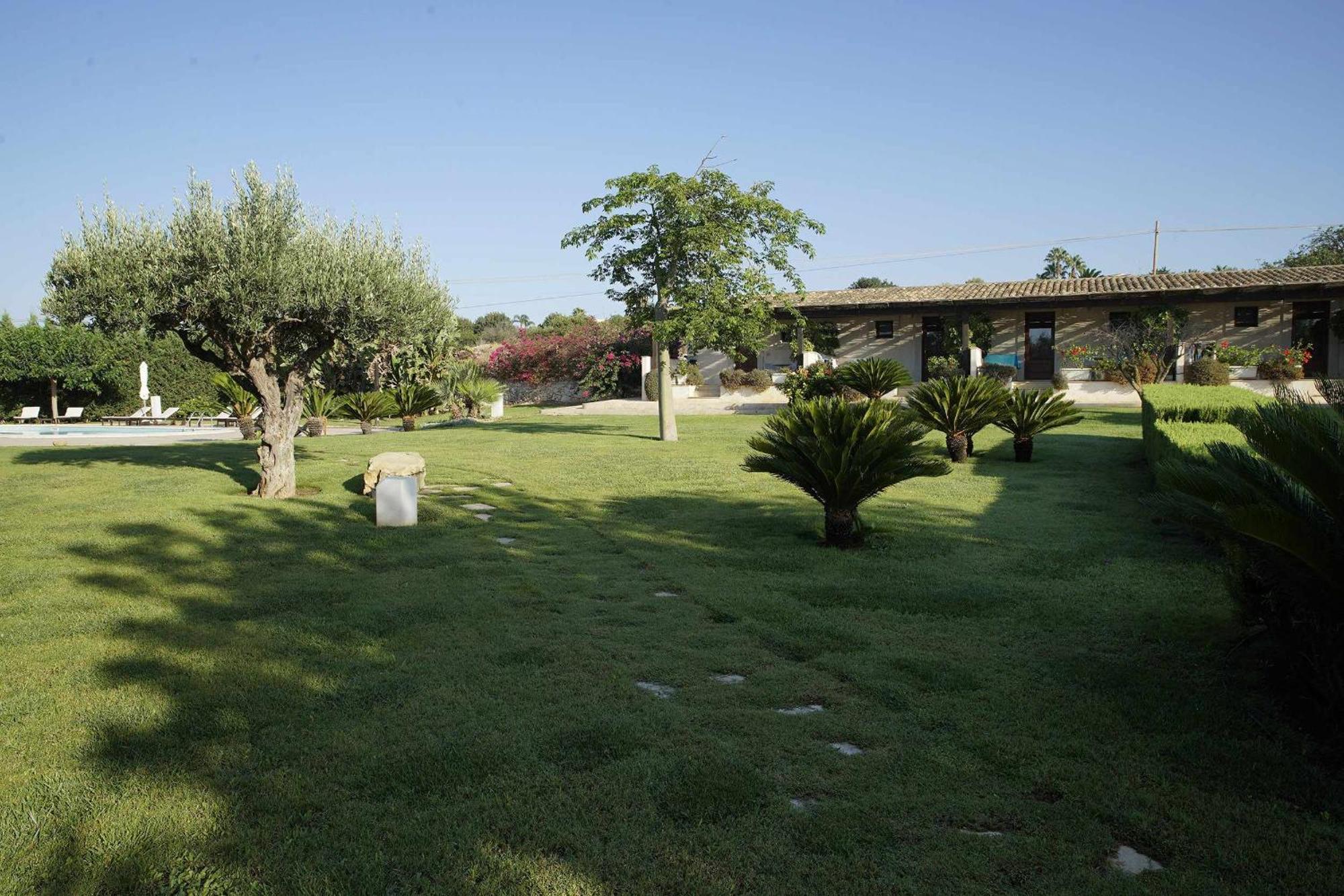 Torre Dantona Country Suites Pozzallo Kültér fotó
