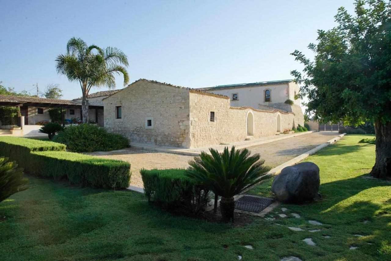 Torre Dantona Country Suites Pozzallo Kültér fotó